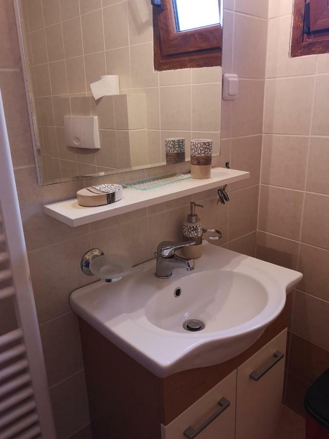 *The Balcony-Luxury Family House In City Center * Parga Esterno foto